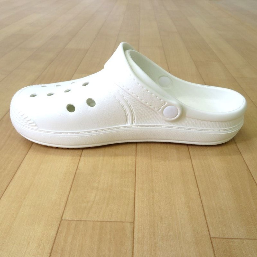 滑りにくいサンダル　白　通気, 白（28cm）, 25cm