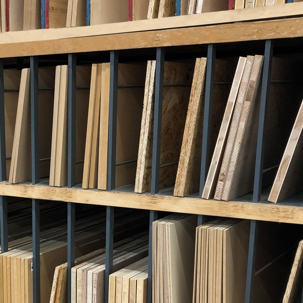 カットラワンランバー　約幅３００ｍｍ １５ｍｍ厚, 幅300(300), 長さ300mm