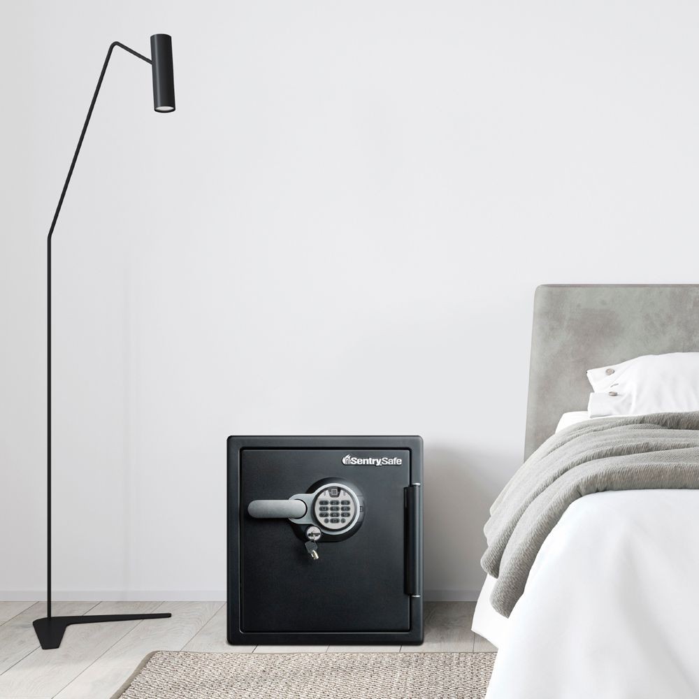 【開梱・設置費込】セントリー指紋認証式1時間耐火・耐水金庫  JFW123BTL【メーカー直送・代引不可】, ブラック, JFW123BTL