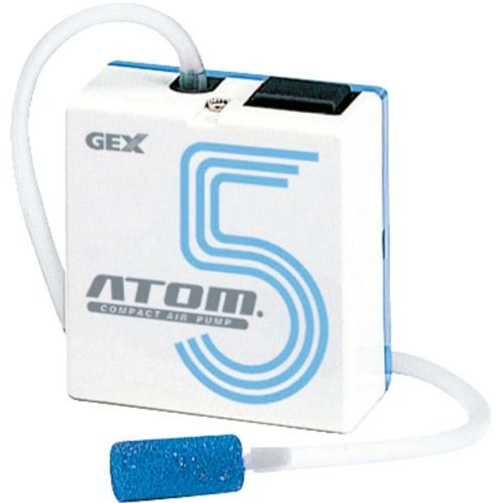 アトム5, 乾電池式, 約幅6.9&times;奥行3.8&times;高さ7.4cm