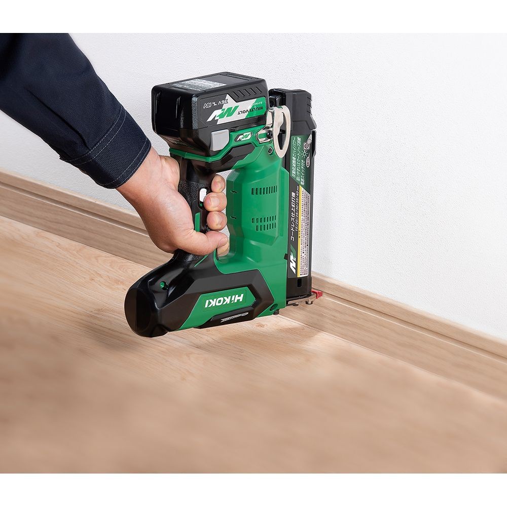 ハイコーキ　HIKOKI ３６Ｖ仕上釘打機（蓄電池１個、充電器付き） NT3640DA (XPZ), グリーン, NT3640DA (XPZ)