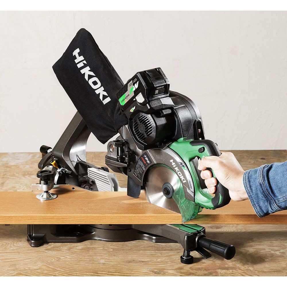 ハイコーキ　HIKOKI ３６Ｖスライド丸のこ（本体のみ） C3606DRB (NN), グリーン, C3606DRB (NN)
