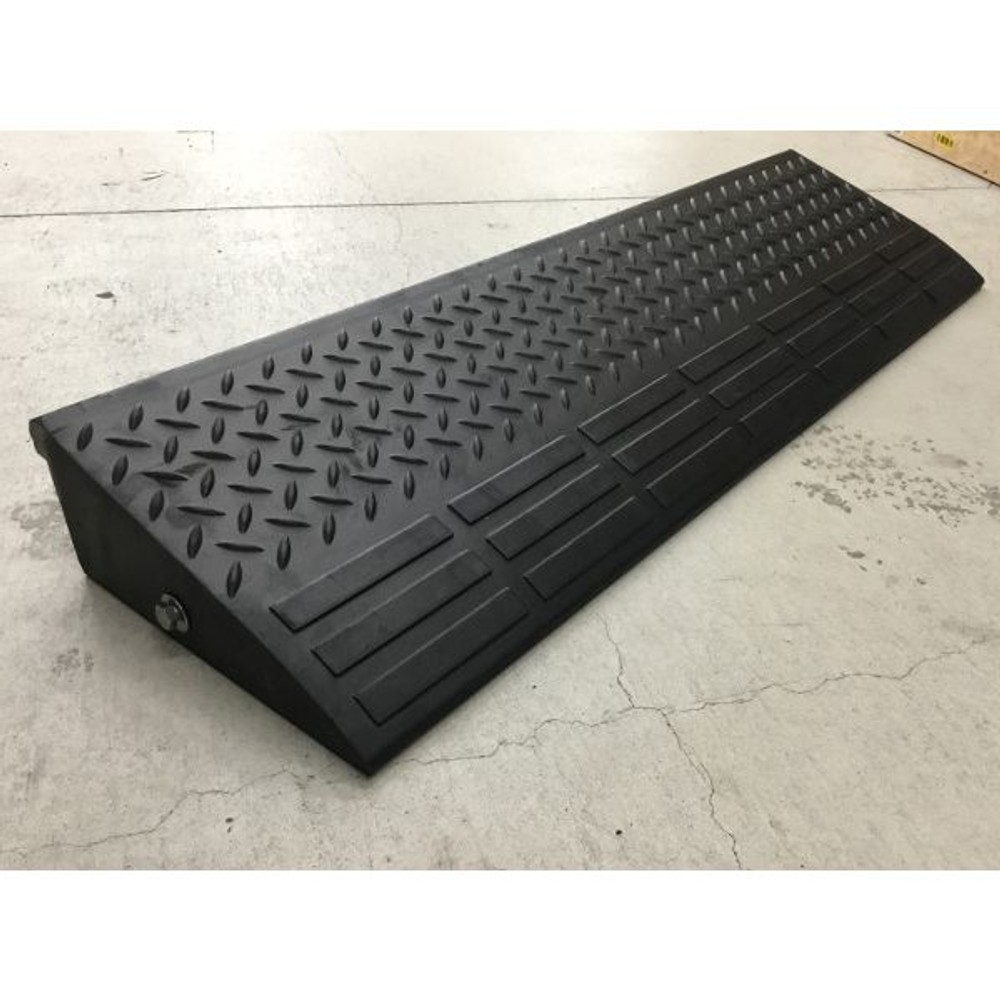 ゴム段差プレート （4t耐荷重）, 黒, 600x95mm